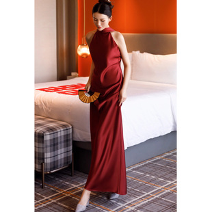 Burgundy spring evening dress for bride, high-quality style, fitted