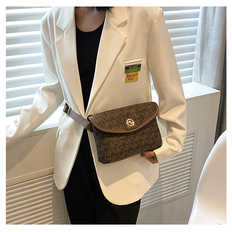 Borse piccole da donna 2023 nuova moda trendy borsa a tracolla stampata retrò borsa da petto versatile borsa quadrata a tracolla singola temperamento_voghion.com