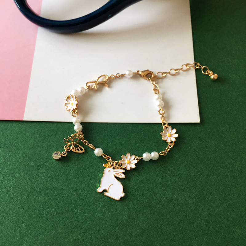 Cartoon Cute Rabbit Butterfly Sweet Fresh Pearl Flower Bracelet display picture 6