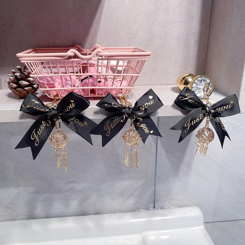 Sex toys Mengwang bell bow nipple nipple anal plug vaginal clip mouth ball night light can illuminate style SM training toy