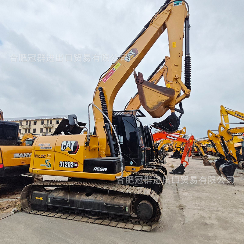 Excavadora de segunda mano Cat312 Cat320 con excelente rendimiento y una máquina multipropósito