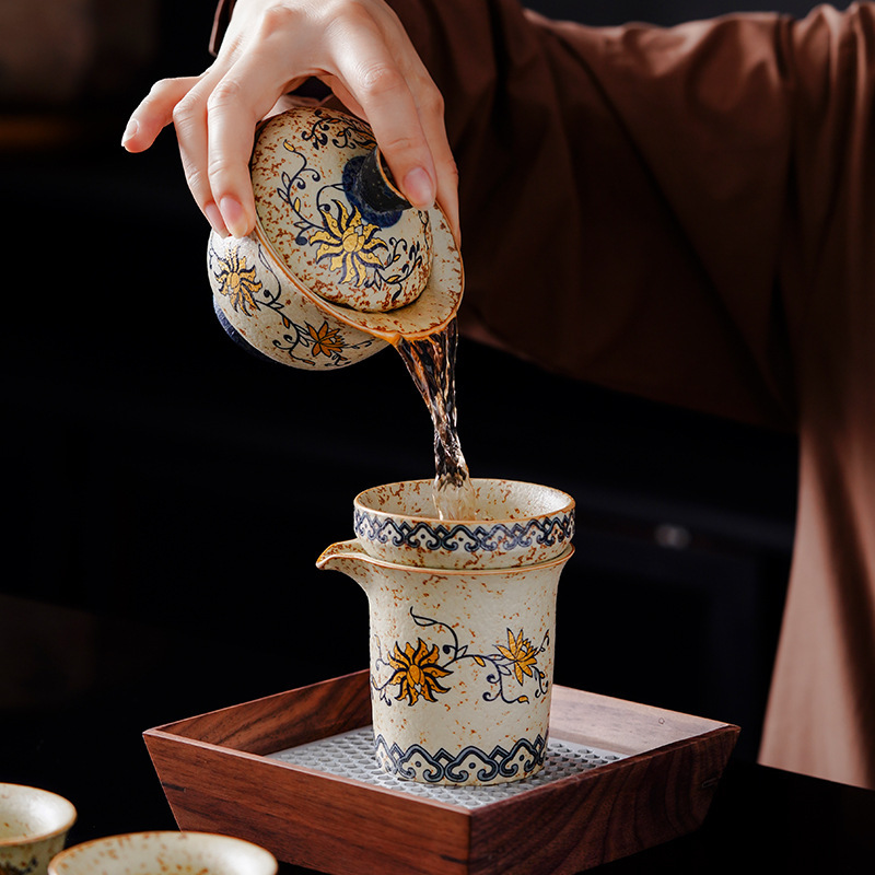 青花火石红三才盖碗陶瓷敬茶杯家用小号单个复古功夫茶具泡茶碗|undefined
