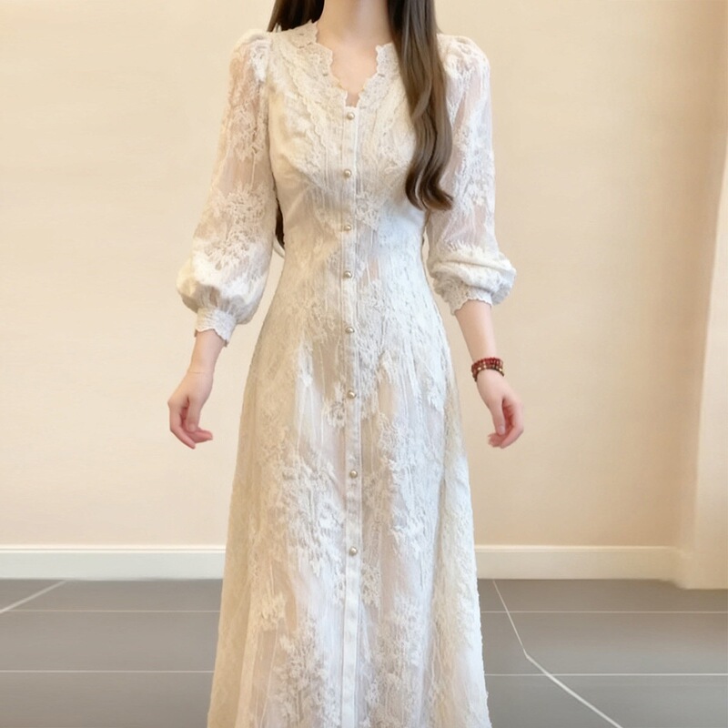 French-style V-neck lace long-sleeve dress for women, 2026 spring/autumn, elegant waist-cinching dress for important occasions