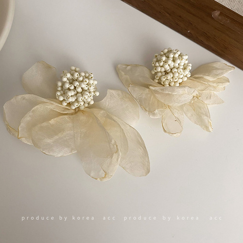 Silver needle personalized retro flower organza earrings simple pastoral style exaggerated temperament earrings fashion Internet celebrity earrings