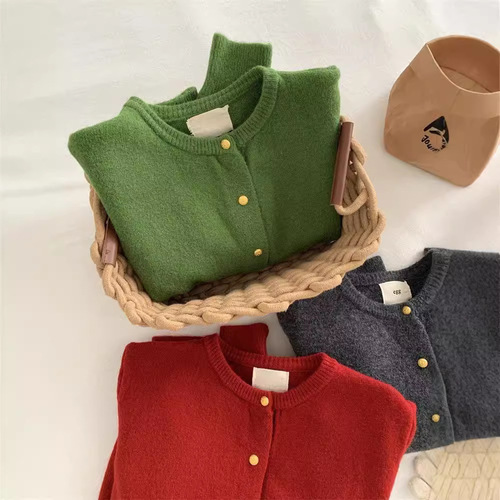 Chic Korean-style small gold button round neck soft yarn sweater vest for women, 2025 winter and autumn base knitting sweater