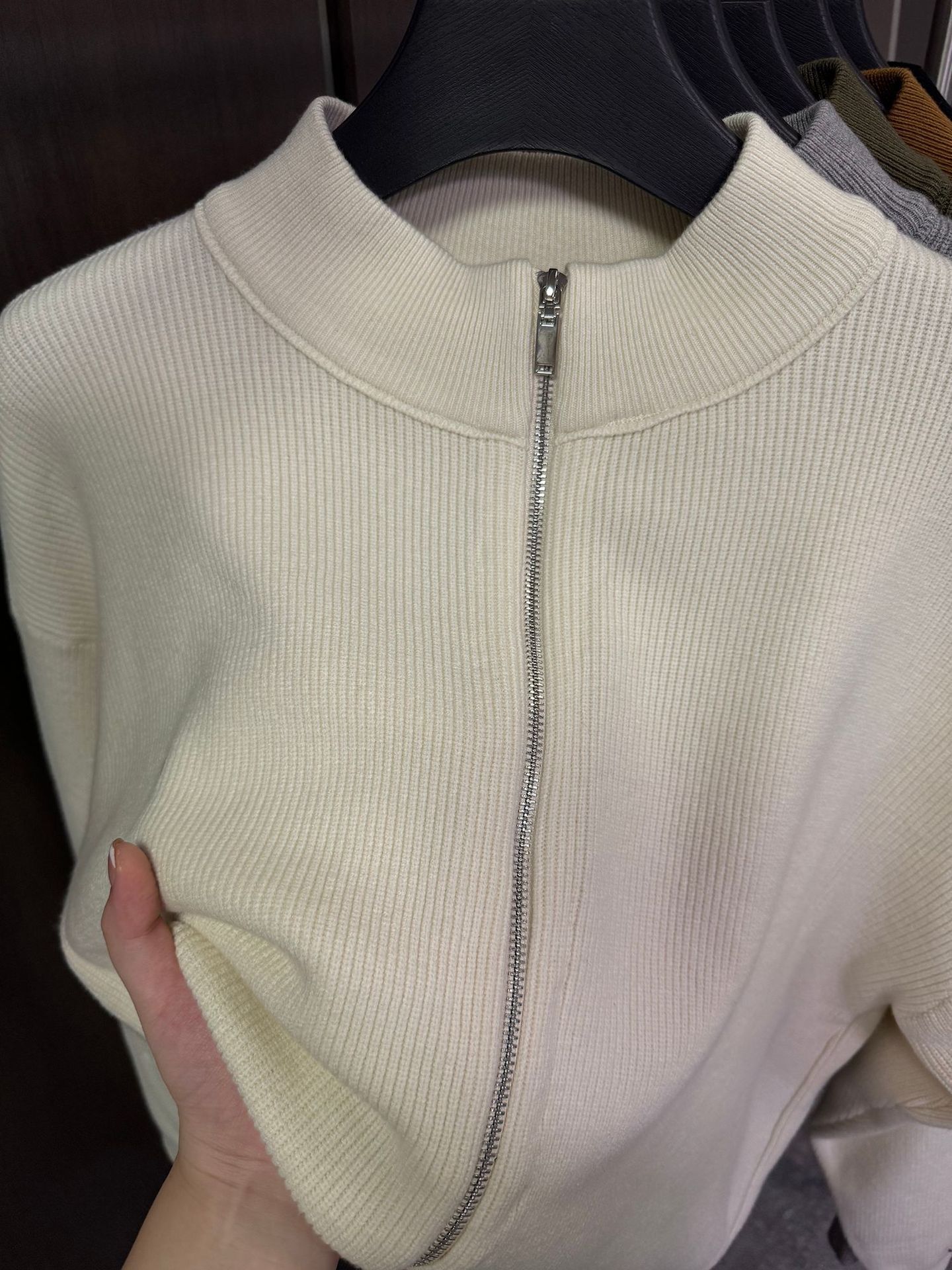 Suéter de hombre con cremallera de punto Cardigan de invierno nuevo cuello de media altura suéter de manga larga de viento perezoso chaqueta