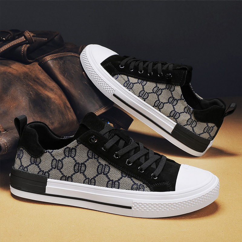 European Station Men's Shoes Lace-up Free British Fashion Brand Board Shoes with Jeans Canvas Shoes Soft Sole Non-slip Lazy Shoes