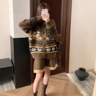 �nϵ���ﴩ�����bŮ2025�¿��M���uţ�ǿ�ë�°���ȹ�ɼ���С����