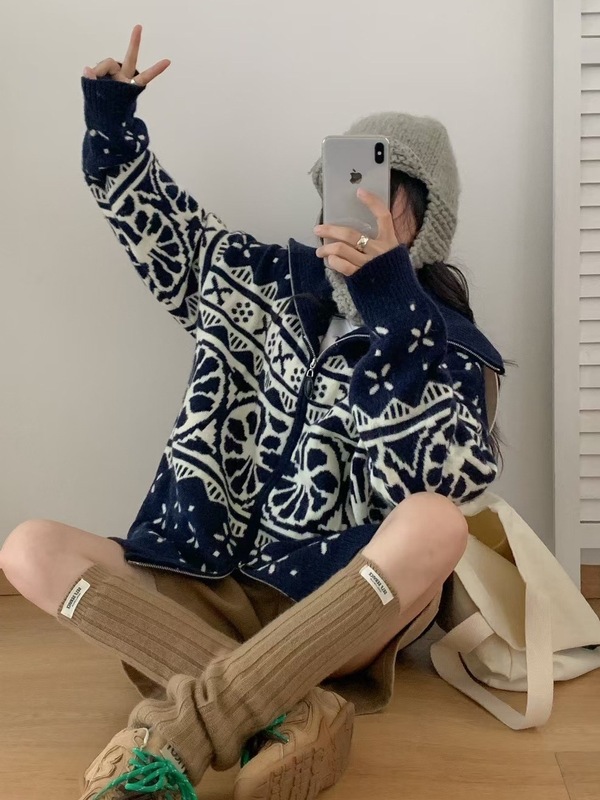 韩版复古大翻领撞色提花毛衣外套女秋冬新款宽松拉链针织开衫外穿|undefined