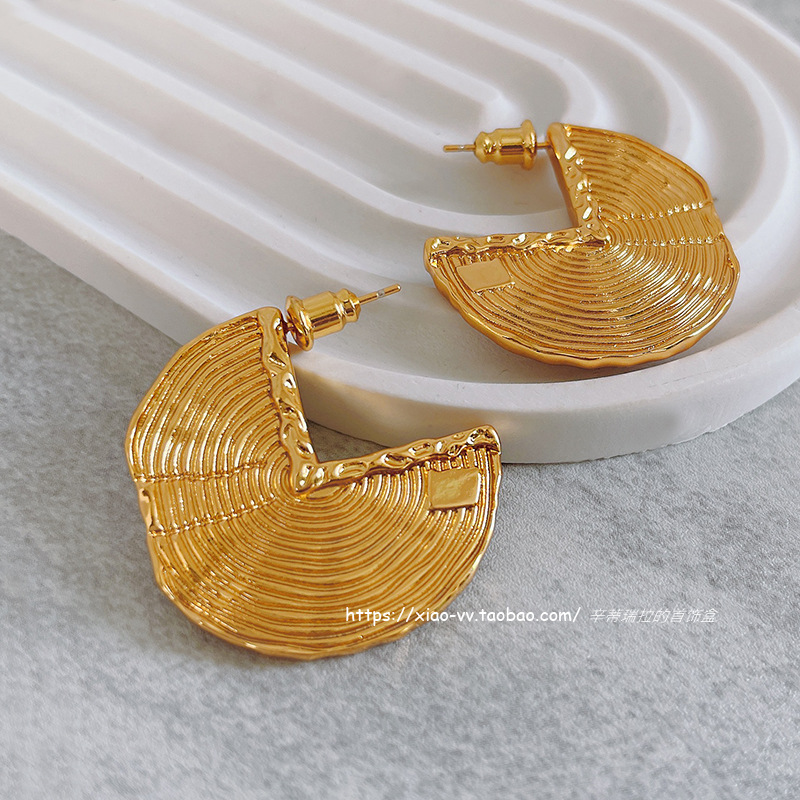 1 Pair Fashion Semicircle Metal Plating Women's Ear Studs display picture 3