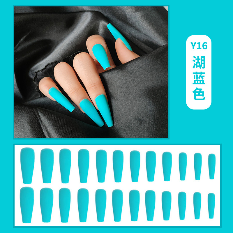 Europa y los Estados Unidos más vendidos lago azul ballet manicure personalidad brillante estilo de vestir uñas 24 piezas parches de uñas terminados