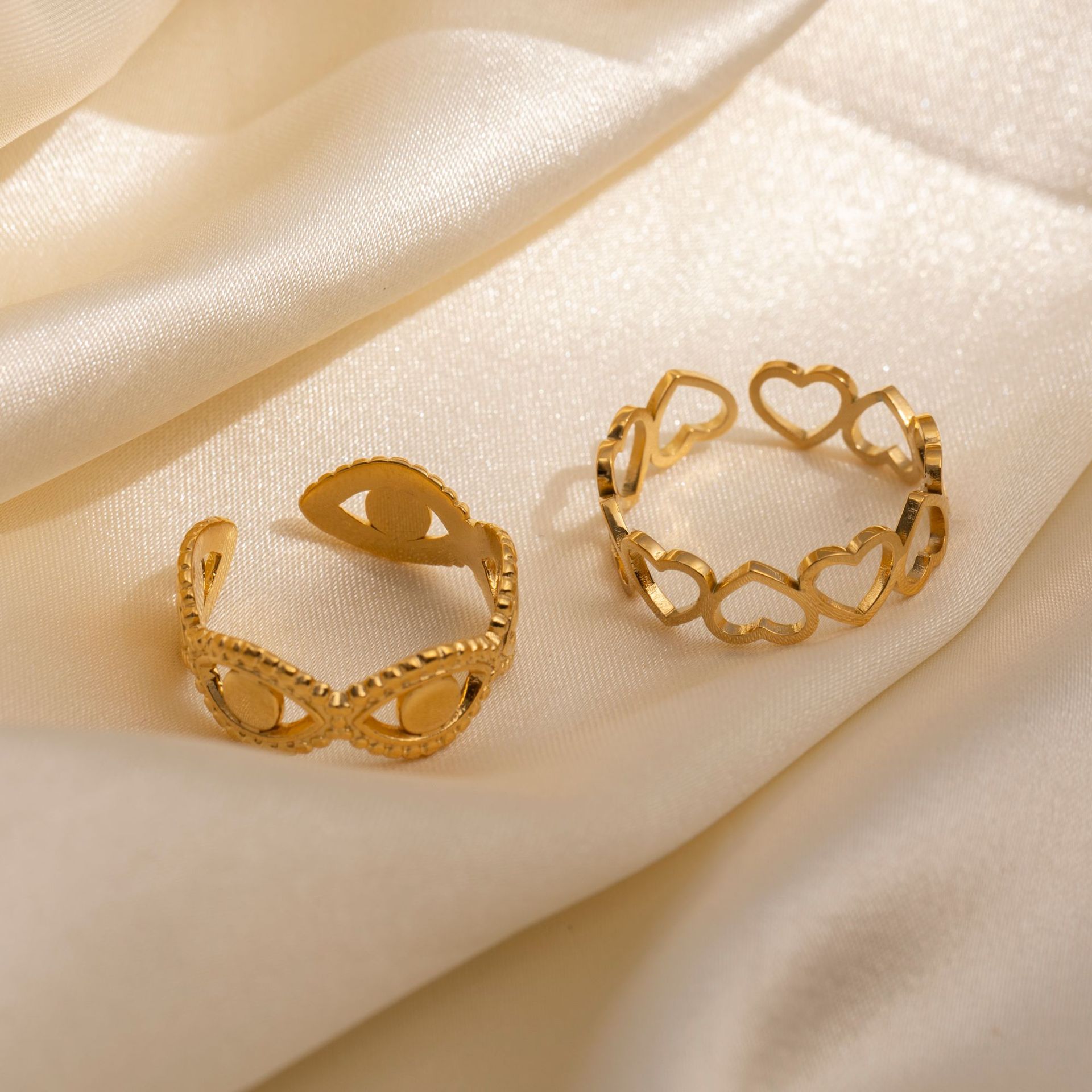 Anillo de acero inoxidable europeo y americano de Tena, joyería que no se desvanece de acero de titanio, anillo de sensación de lujo ligero, joyería explosiva transfronteriza ring