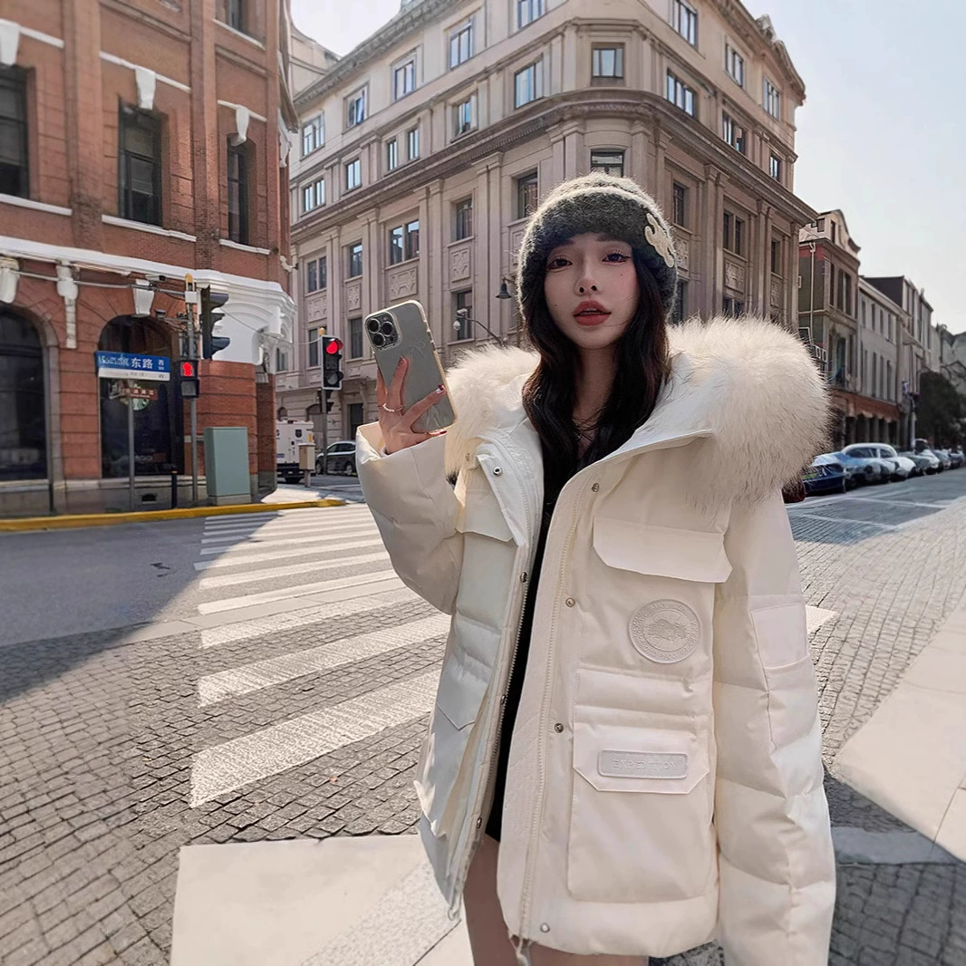 Белая женская пуховая куртка в рабочем стиле, хит зимы 2025, маленький размер, не объемная, высококачественная, теплая парка.