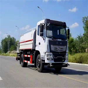 Dongfeng 12 tonluq tikinti sahəsi suvarma maşını, Yuchai 185 at gücü