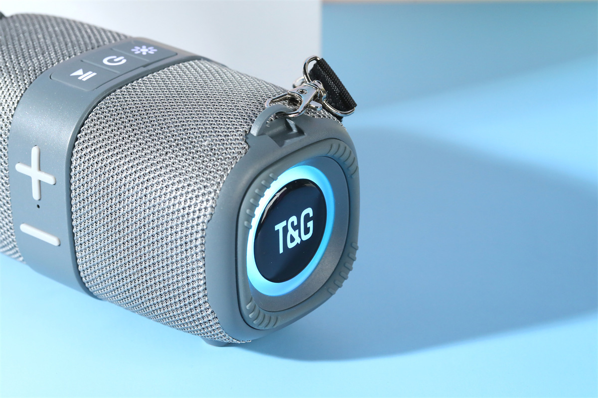 Draagbare bluetooth speaker met led verlichting en tws_voghion.com