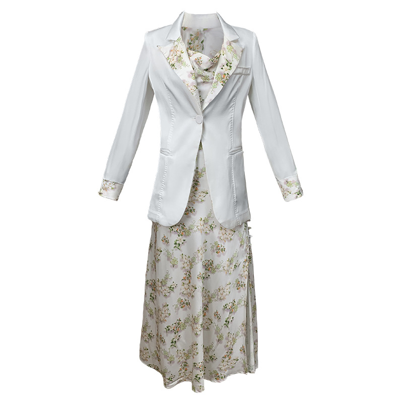 Set công sở nữ áo vest hai mảnh kèm đầm satin dây mảnh — Màu trắng