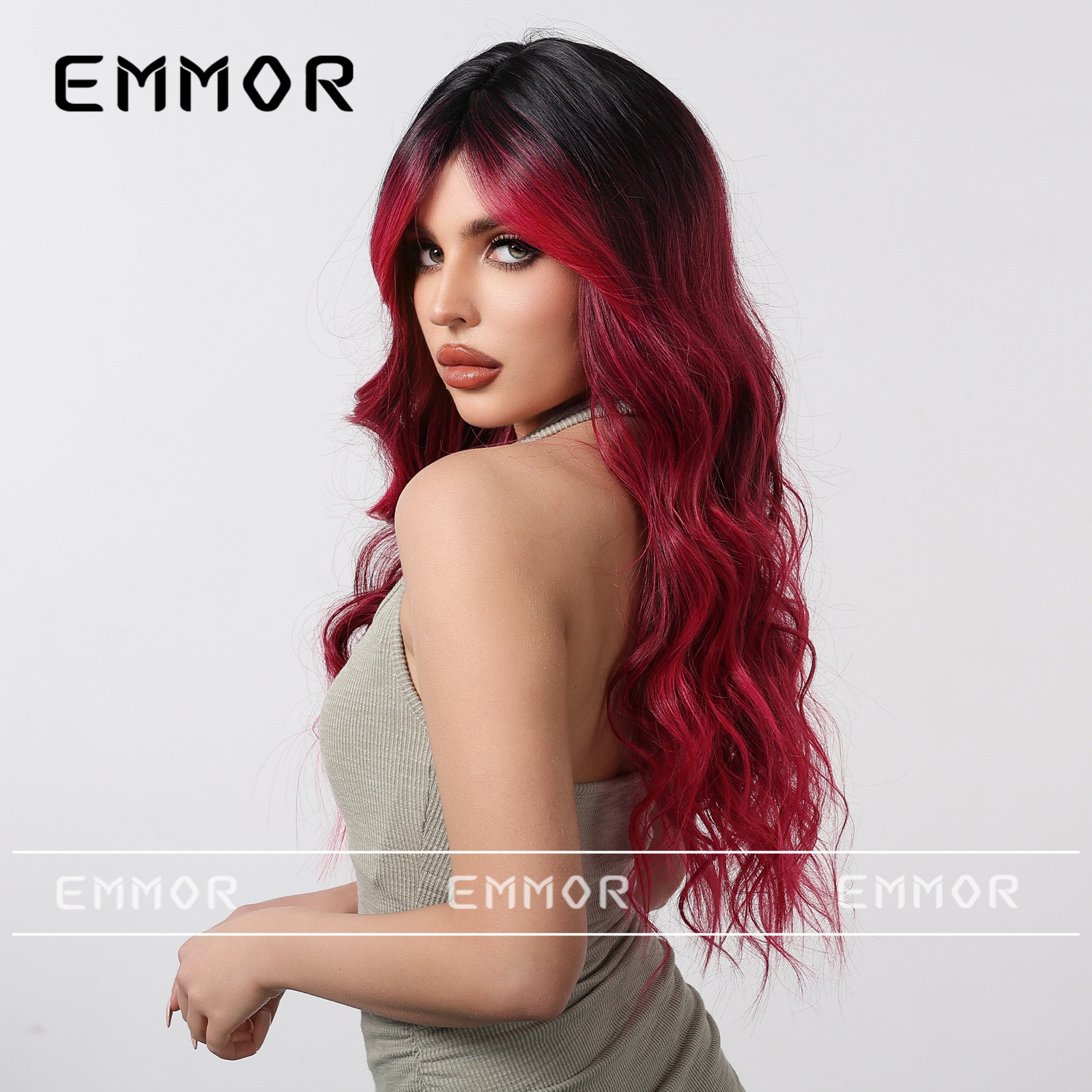 Mae La rojo gradiente de ocho caracteres flequillo grandes ondas cabello largo y rizado moda natural toda la peluca de Halloween