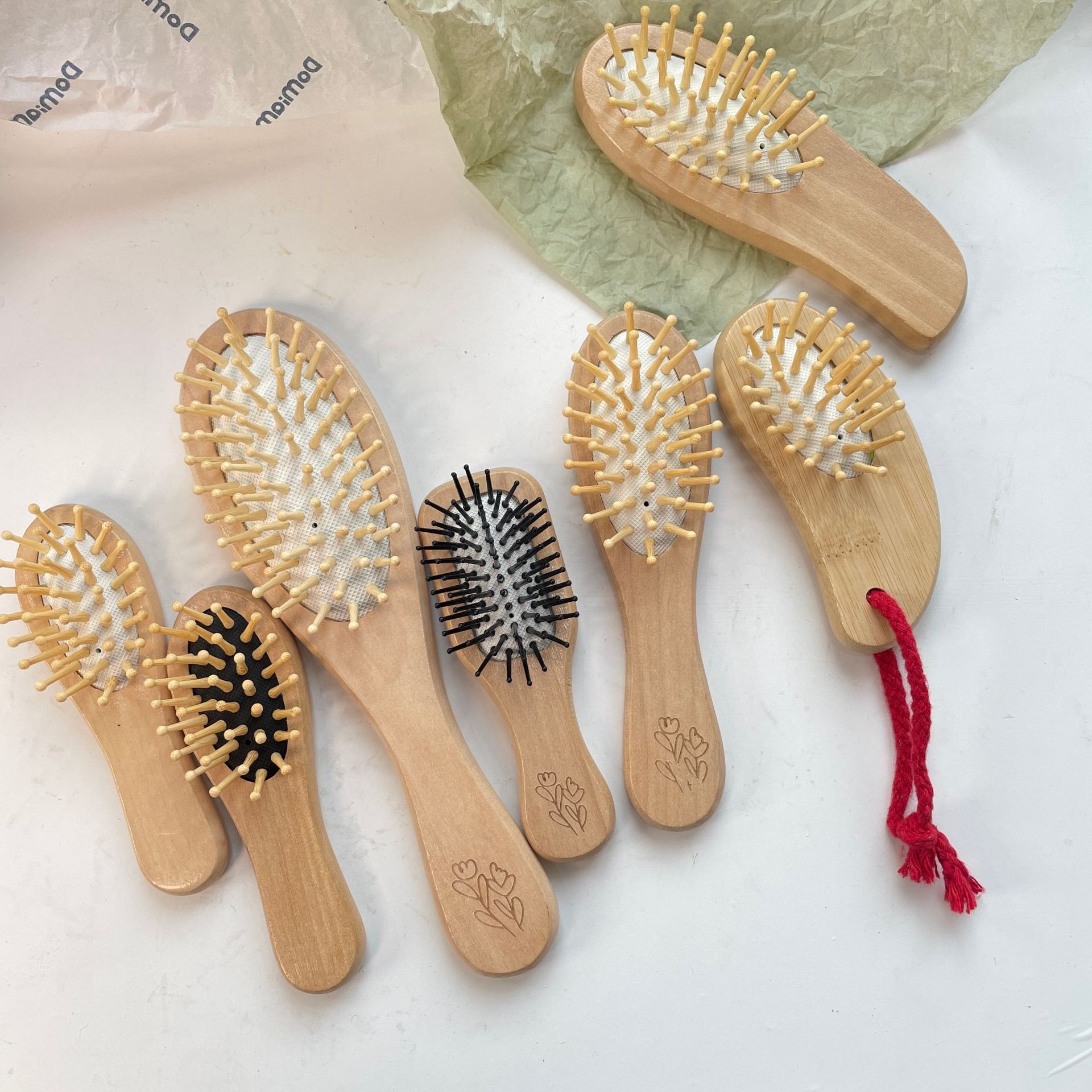 Peine de colchón de aire portátil masaje cuero cabelludo moda cabello suave anti-anudado madera de loto viaje hogar peine de madera BH411