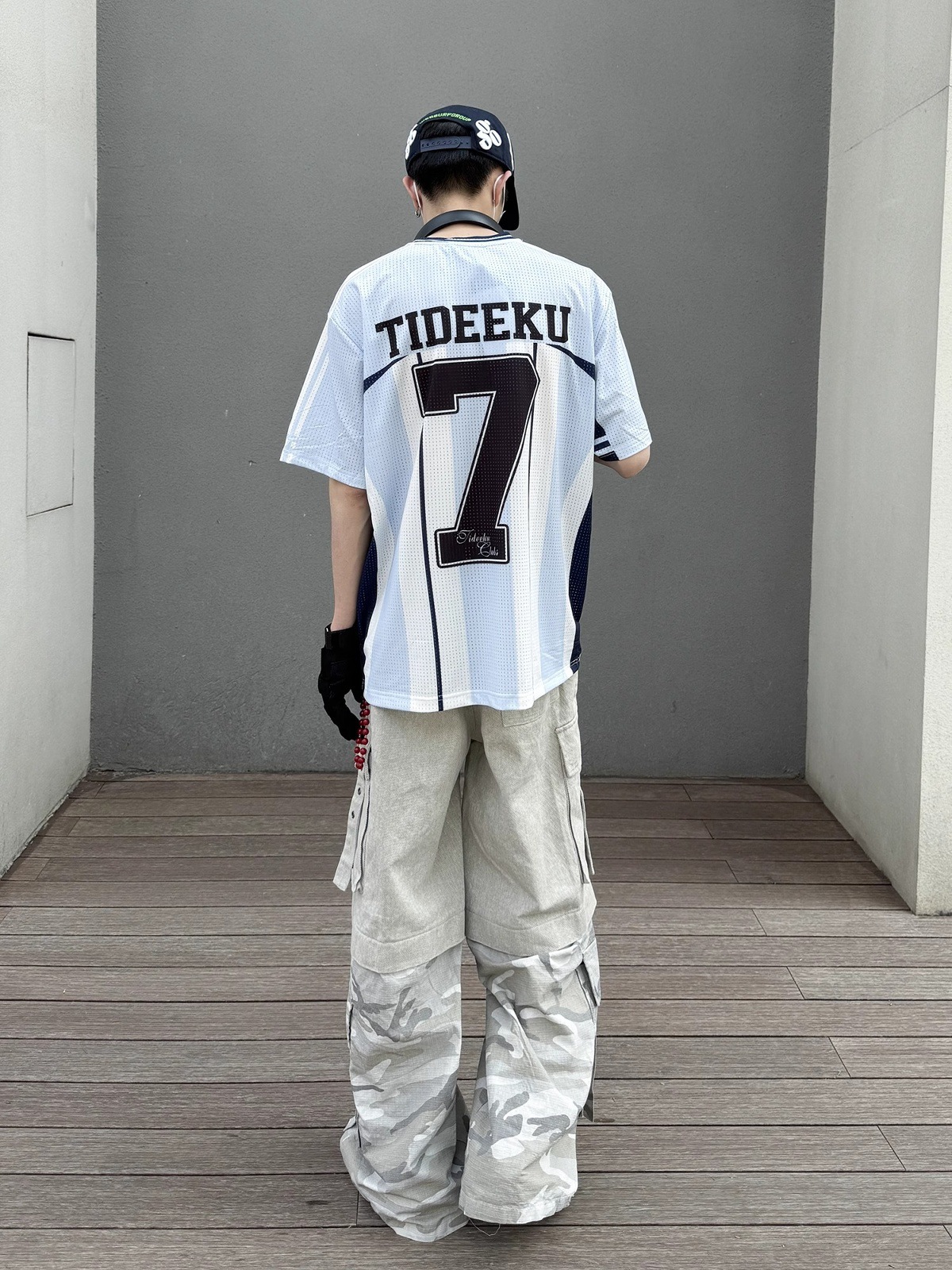 American-style Sports V-neck Jersey Short-sleeve T-shirt, New Loose Hip-hop Style T-shirt For Men And Women, Couple's_viptrois.com