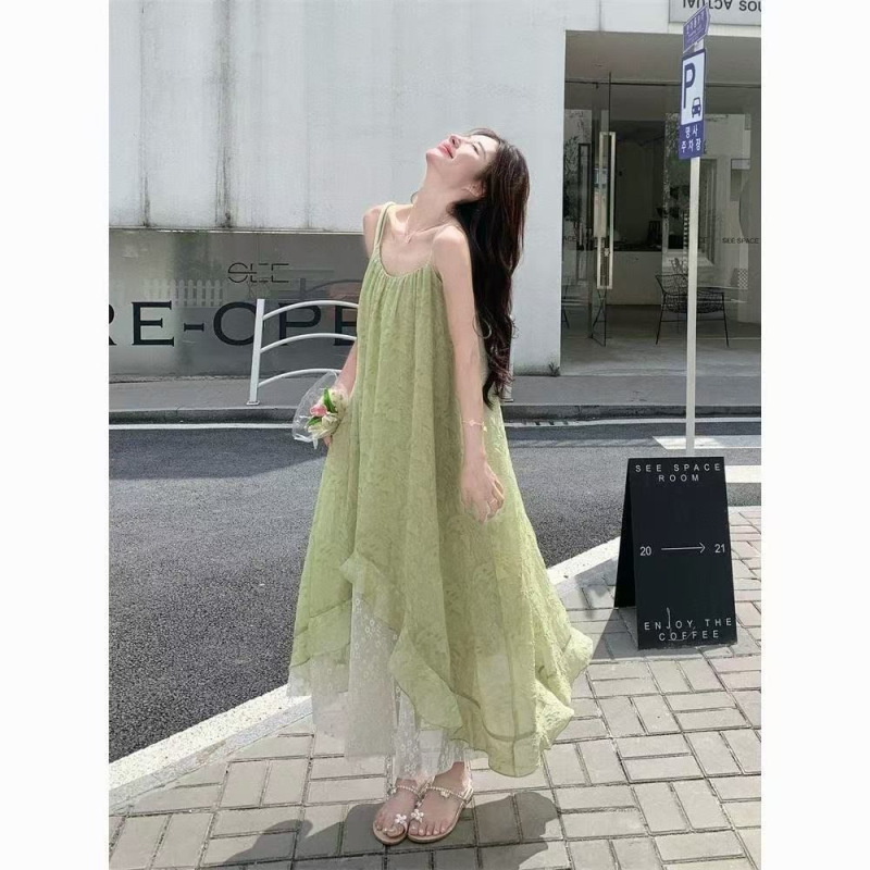 Green Floral Suspender Dress for Women 2025 Summer New Style French Style Stunning Seaside Vacation Lace Splicing Long Dress