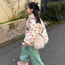 末小蒙童外套2025冬季韩版女童羊羔毛碎花加厚外套儿童保暖毛毛