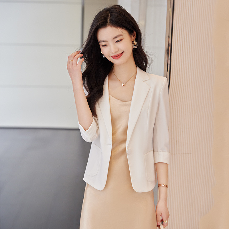 Black Suit Jacket Women's Summer Thin 2024 New Short Seven-Sleeve Casual Small Suit Top