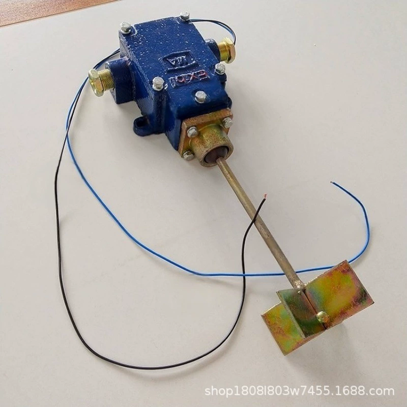 Датчик угля типа GUJ30 с комплексной защитой ремня точно определяет датчик уровня угля