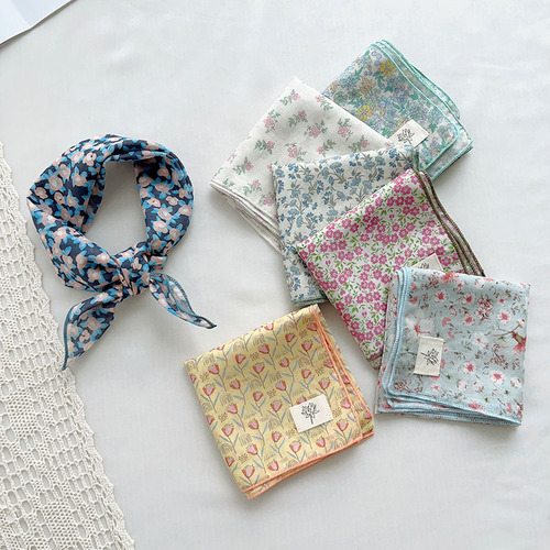Japanese style cotton and linen versatile literary scarf head small square scarf new small floral scarf children's pure cotton fresh square scarf 