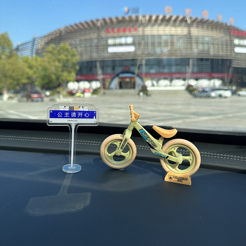 Internet Celebrant Cute Bicycle Car Ornaments Electric Car Interior Console Jewelry Car Decompression Decoration Supplies
