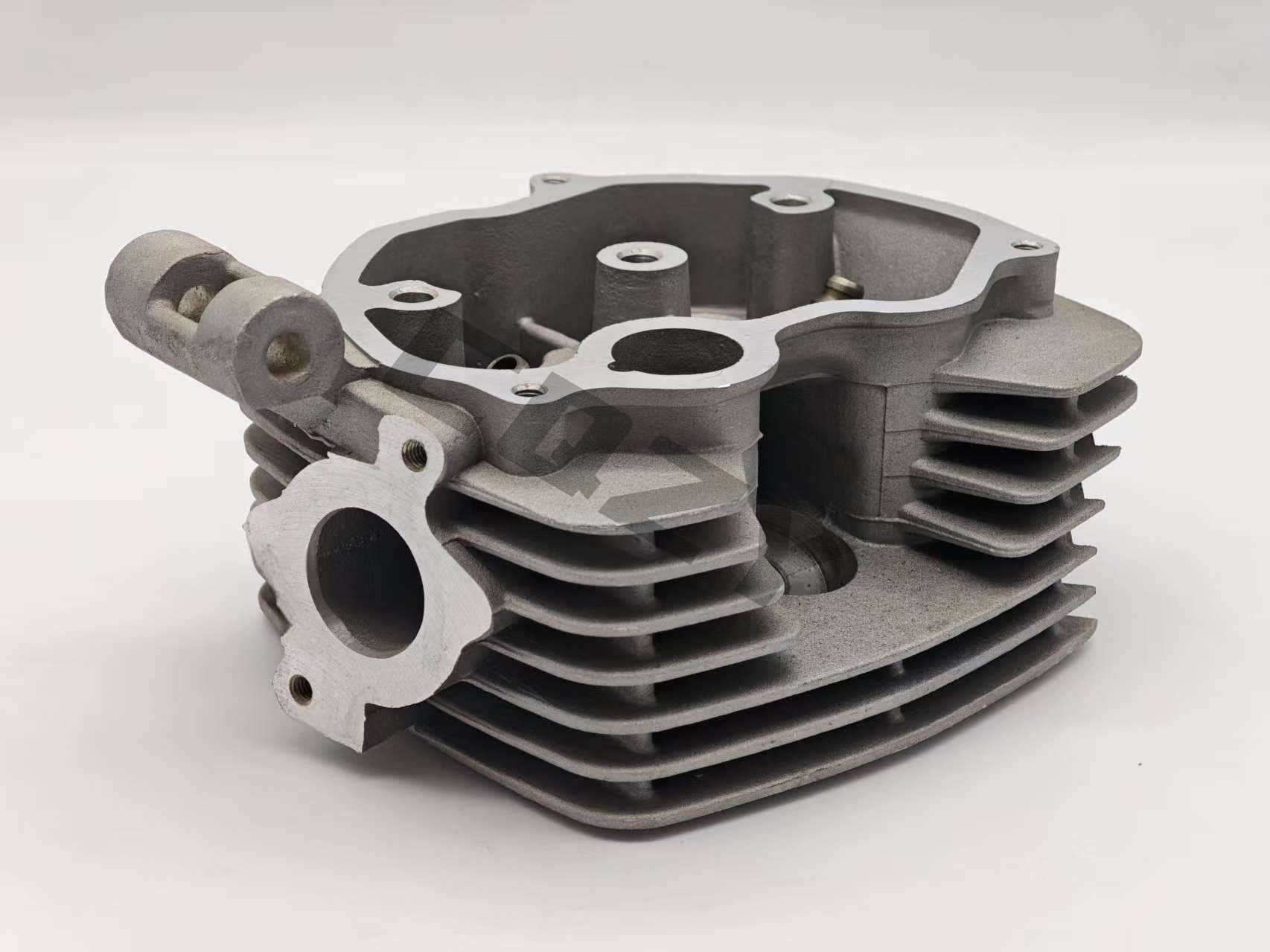 Motorcycle Engine Cylinder Head Suitable for Hon-Da Cg125 125Cc Double-Row Cg125 Cylinder Head Assembly