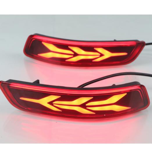 Aplicable a Toyota 14 - 18 nuevo Carolla luz de barra trasera LED luz trasera luz de advertencia luz de freno luz de dirección