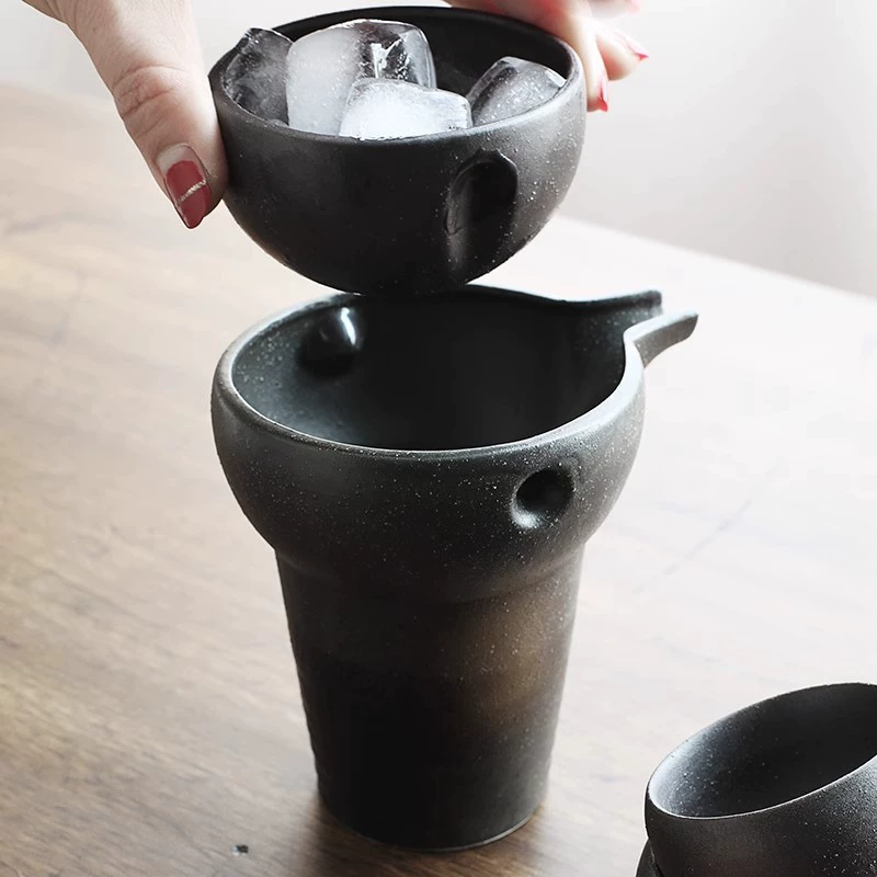 Japanese pocket flask, creative wine set, ceramic shot glass, high-quality style