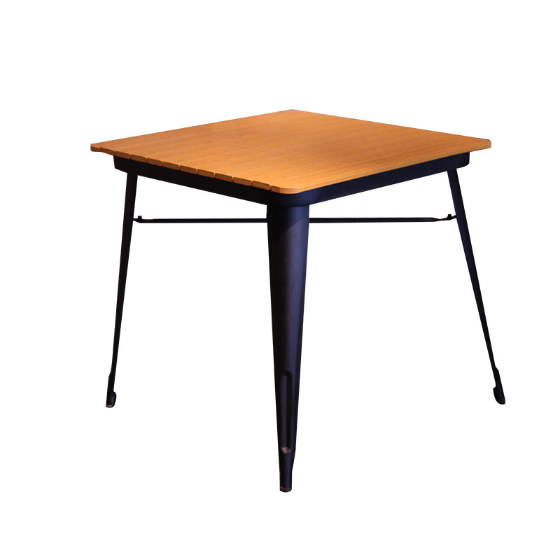 Mesa Cuadrada