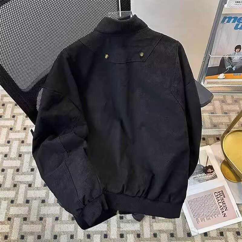 春と秋のコーデュロイの野球の襟のコートの男性は古いレジャーのファッションのブランドのアメリカの高い街の日系の復古の青少年のジャケットをします。