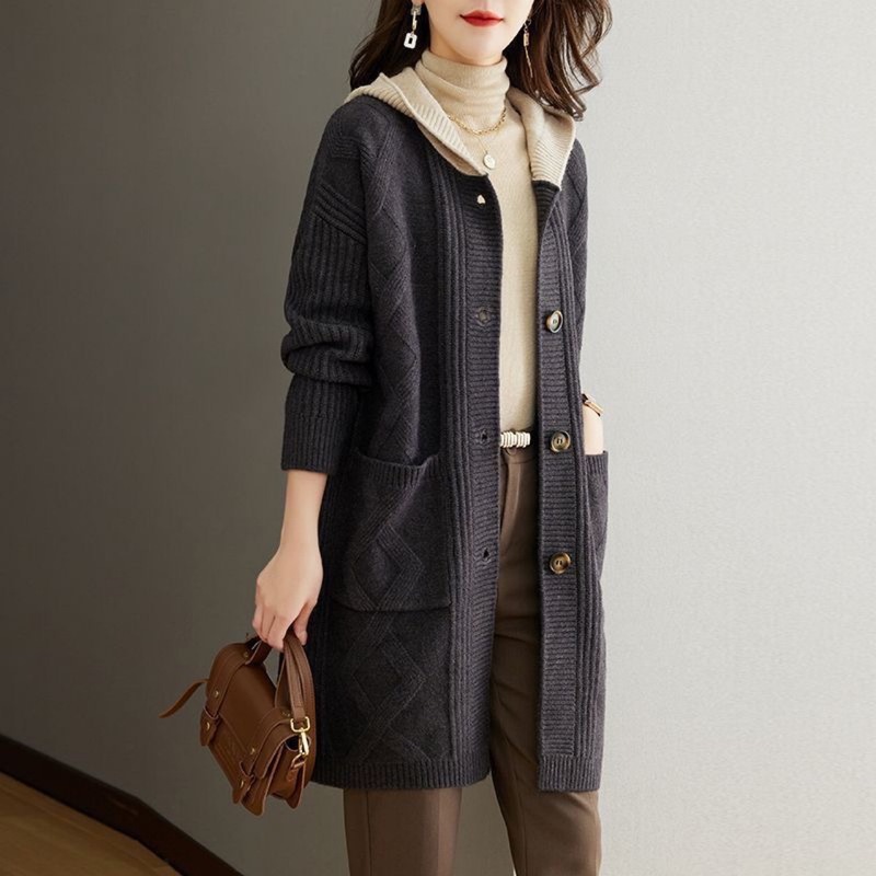 秋冬の帽子の中の長いニットのセーターの女性のゆったりしているファッションの厚いセーターのコートの新型の衝突色のパーカーのカーディガン|undefined