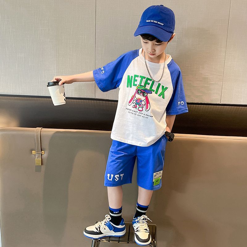 Ropa infantil para niños set 2024 nuevo estilo extranjero bebé de verano ropa roja en línea ropa de moda para niños mangas cortas dos piezas set