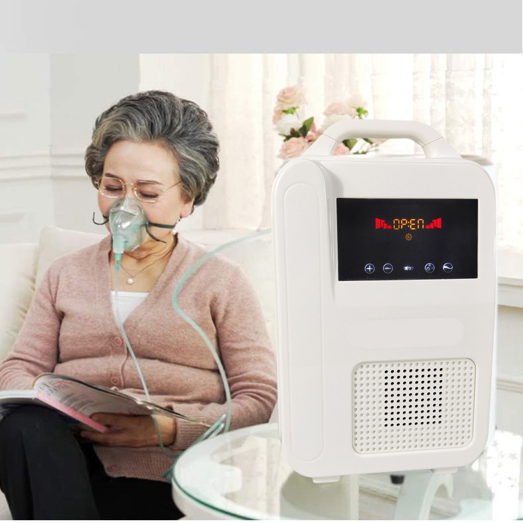 Oxygen booster car air purifier oxygen generator car negative ion aromatherapy humidifier spray mini oxygen bar