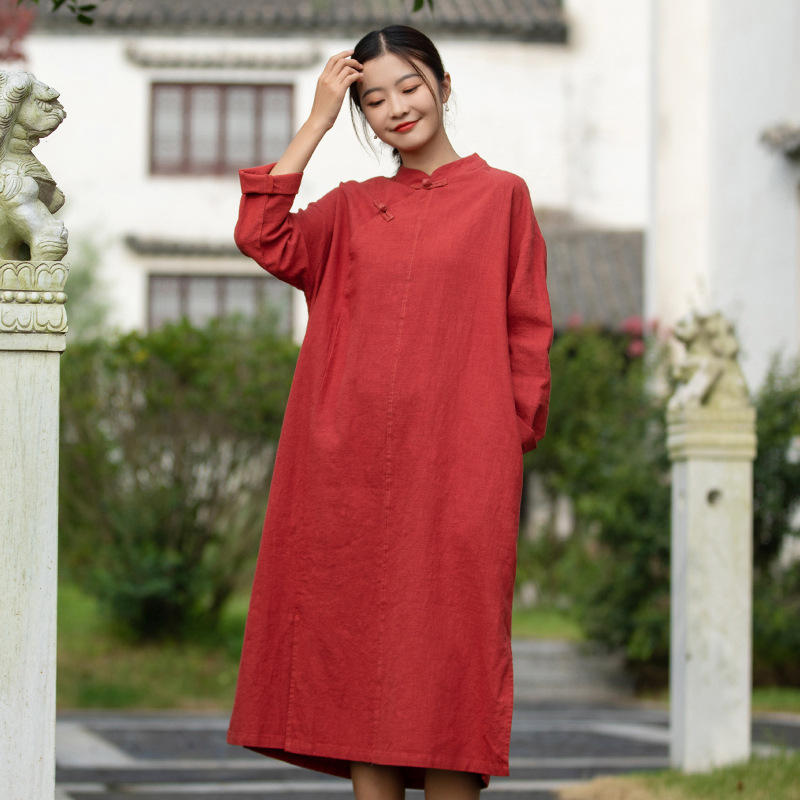 2026 Autumn New Chinese Style Women's Retro Handmade Buttoned Patchwork Zen-Inspired Long Dress Slimming Qipao Dress for Women 2026 Autumn New Chinese Style Women's Retro Handmade Buttoned Patchwork Zen-Inspired Long Dress Slimming Qipao Dress for Women