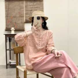 2026夏季新款苎麻刺绣衬衫女文艺复古宽松上衣民族风圆领套头T恤