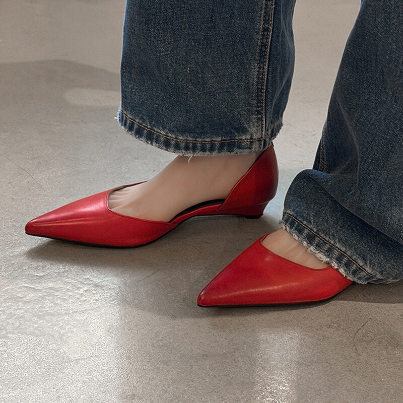 Zijin's Brand~ It's Like Stepping on Your Heart! Korean Style Side-Cut Pointed-Toe Flat Shoes for Women, New Spring Model, Simple Flat Loafers Zijin's Brand~ It's Like Stepping on Your Heart! Korean Style Side-Cut Pointed-Toe Flat Shoes for Women, New Spring Model, Simple Flat Loafers