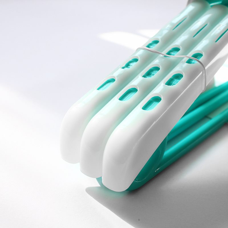 plastic children's hanger