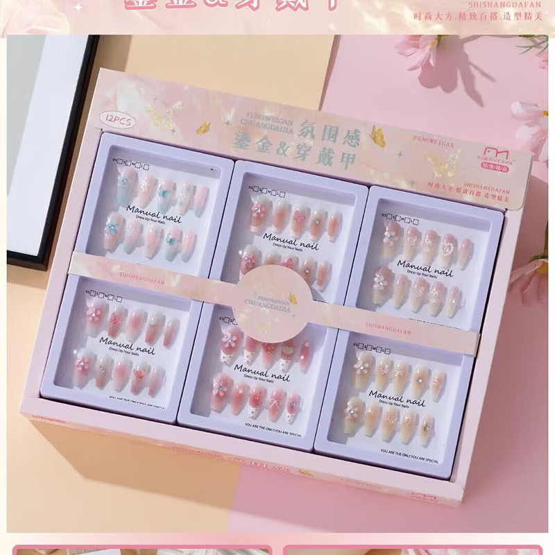 Nuevo desgaste de la serie de mariposa de uñas etiquetas de uñas niñas caja de almacenamiento transparente etiquetas de uñas falsas niñas etiquetas de uñas cortas