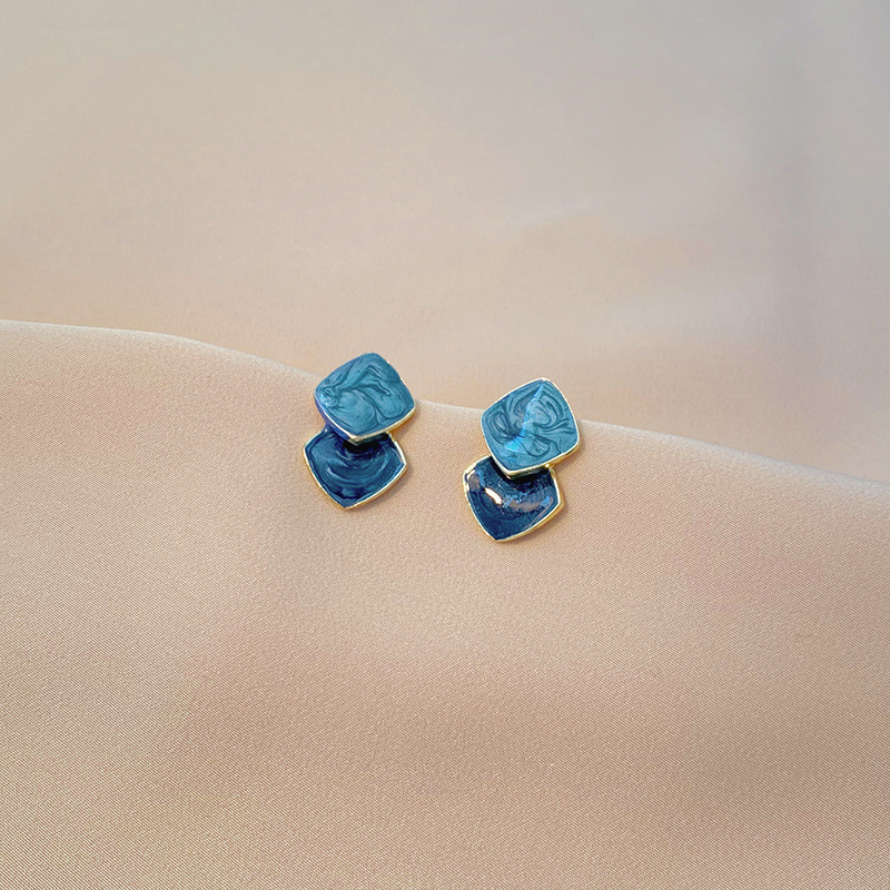 Pendientes de perlas, pendientes de estilo caliente, lujo ligero, pendientes simples de celebridades de Internet, accesorios de Yiwu, venta al por mayor
