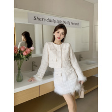 ތ Wt޷СLƴëë߼+ȹb