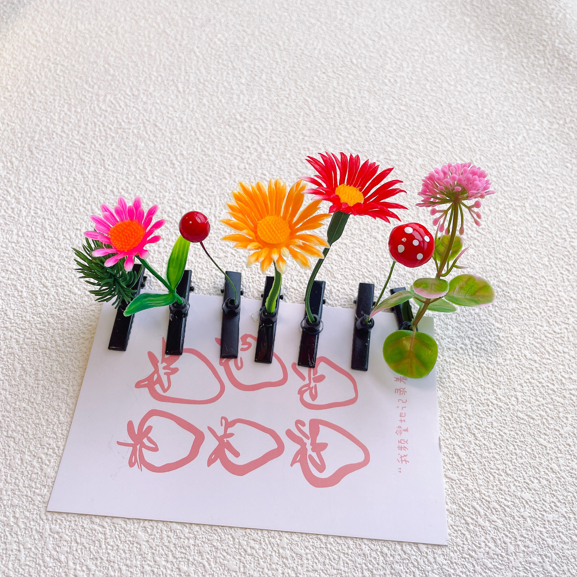 Unisex Gender Unisex Simple Style Leaf Floral Mixed Materials Stoving Varnish Hair Clip