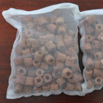 Fish tank filter material mesh bag, dirt-absorbing carbon nylon excellent grain mesh bag, aquarium fine hole size zipper filter mesh bag pocket