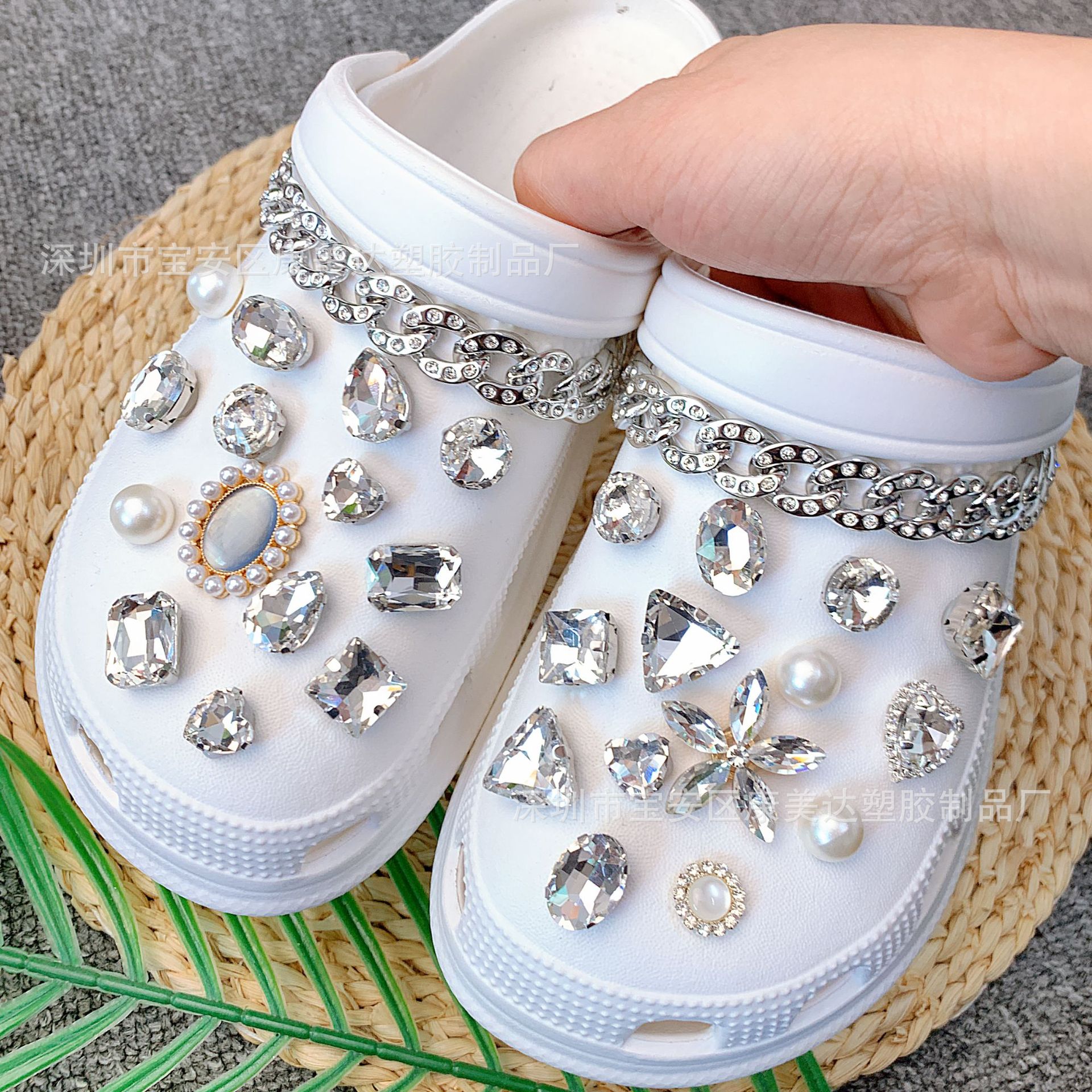 K161-transparent 다섯 잎 꽃 다이아몬드 세트 모조 다이아몬드 체인 (신발 제외)