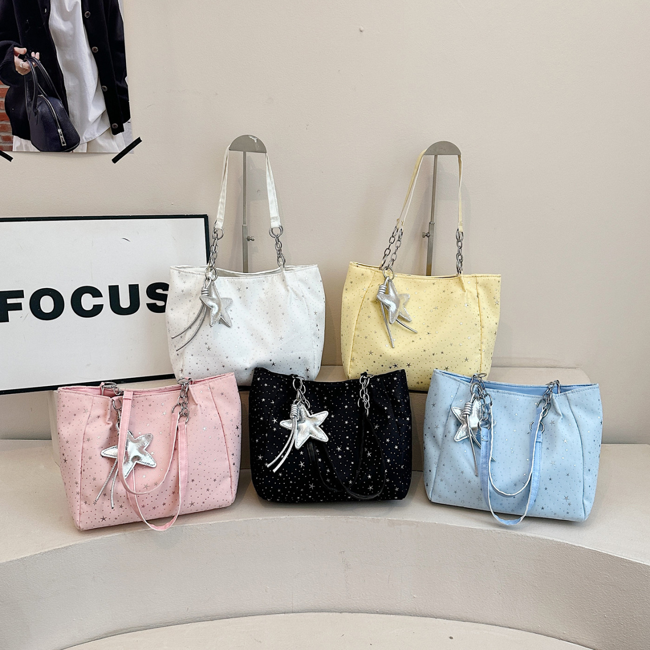 Bolsa de mano pequeña coreana para mujeres 2026 nuevo bolso de mano para mujeres de gran capacidad bolso de hombro de viaje bolso de moda debajo de la axila