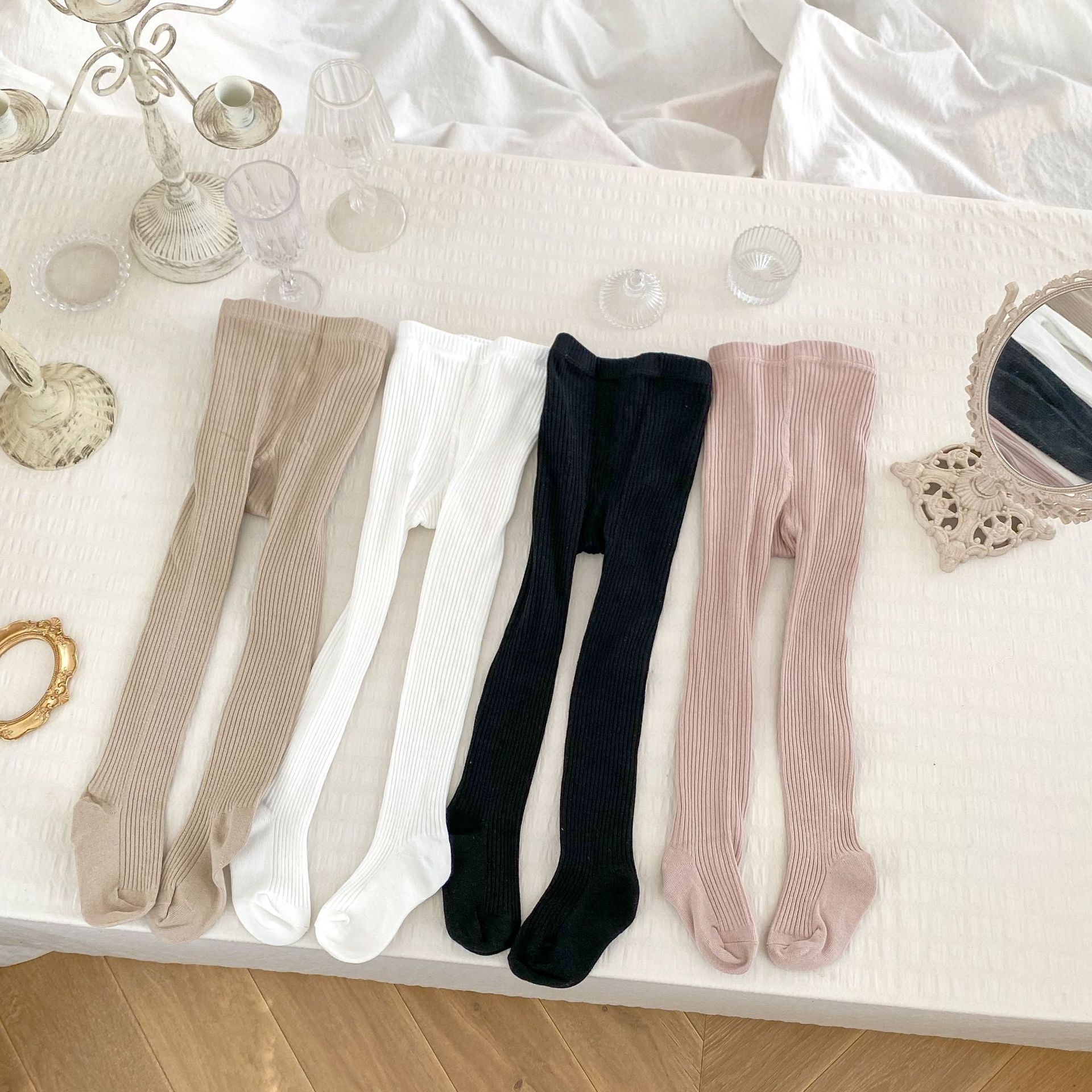 2025 New Autumn Baby Leggings Korean Style Pure Color Baby Girl Combed Cotton Foot-Stepping Pants High Elastic Leggings