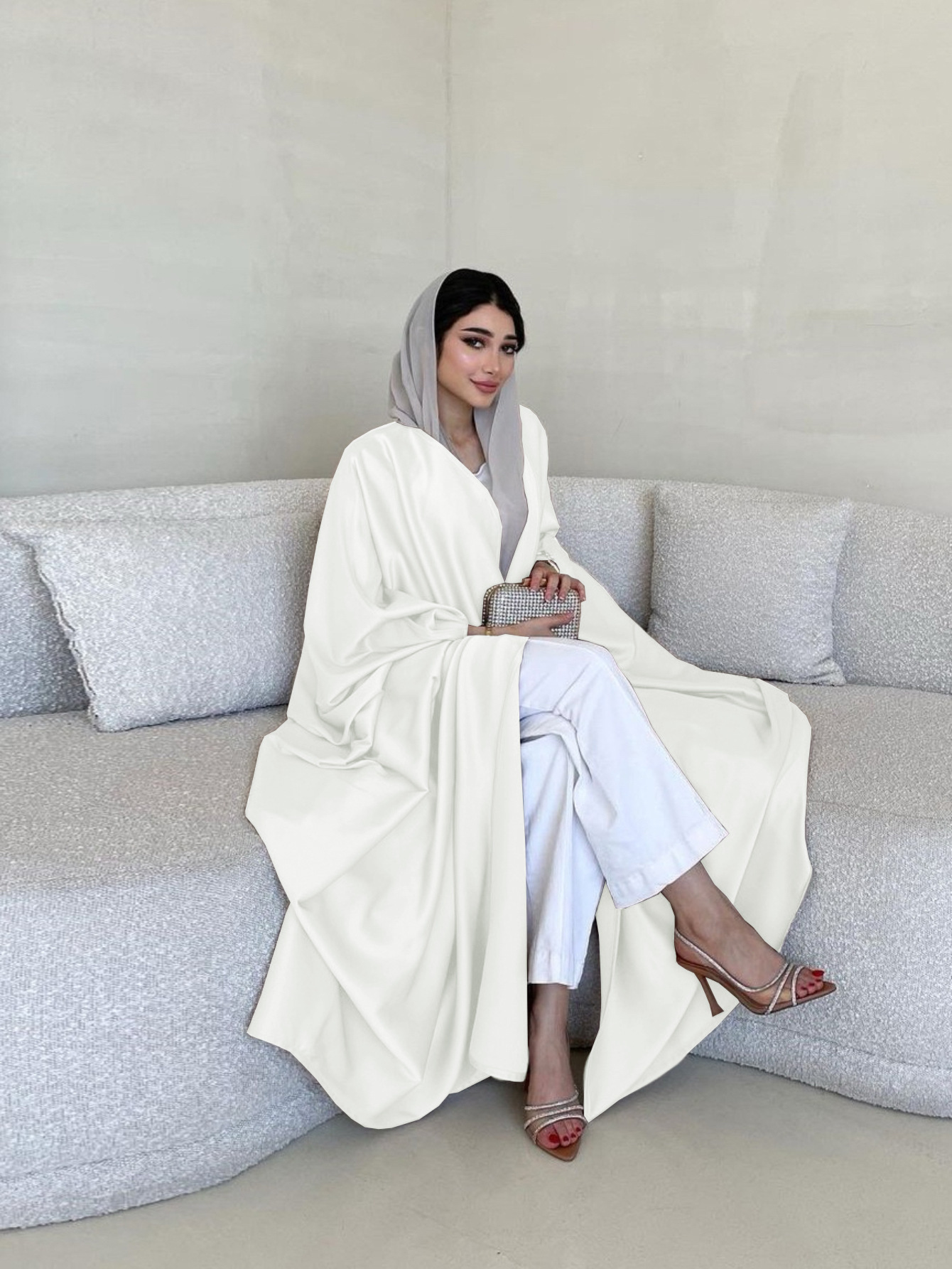 2026 Spring/Summer New Middle Eastern Style Robe Coat, Fashionable Elegant, Soft And Lightly Draped Batwing Sleeve_ecoleips.com